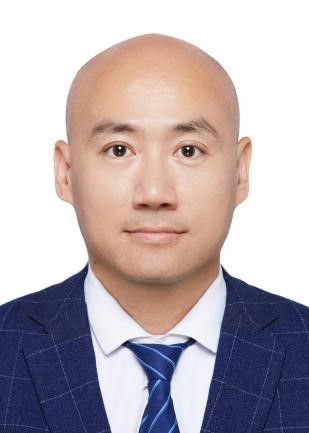 王飛